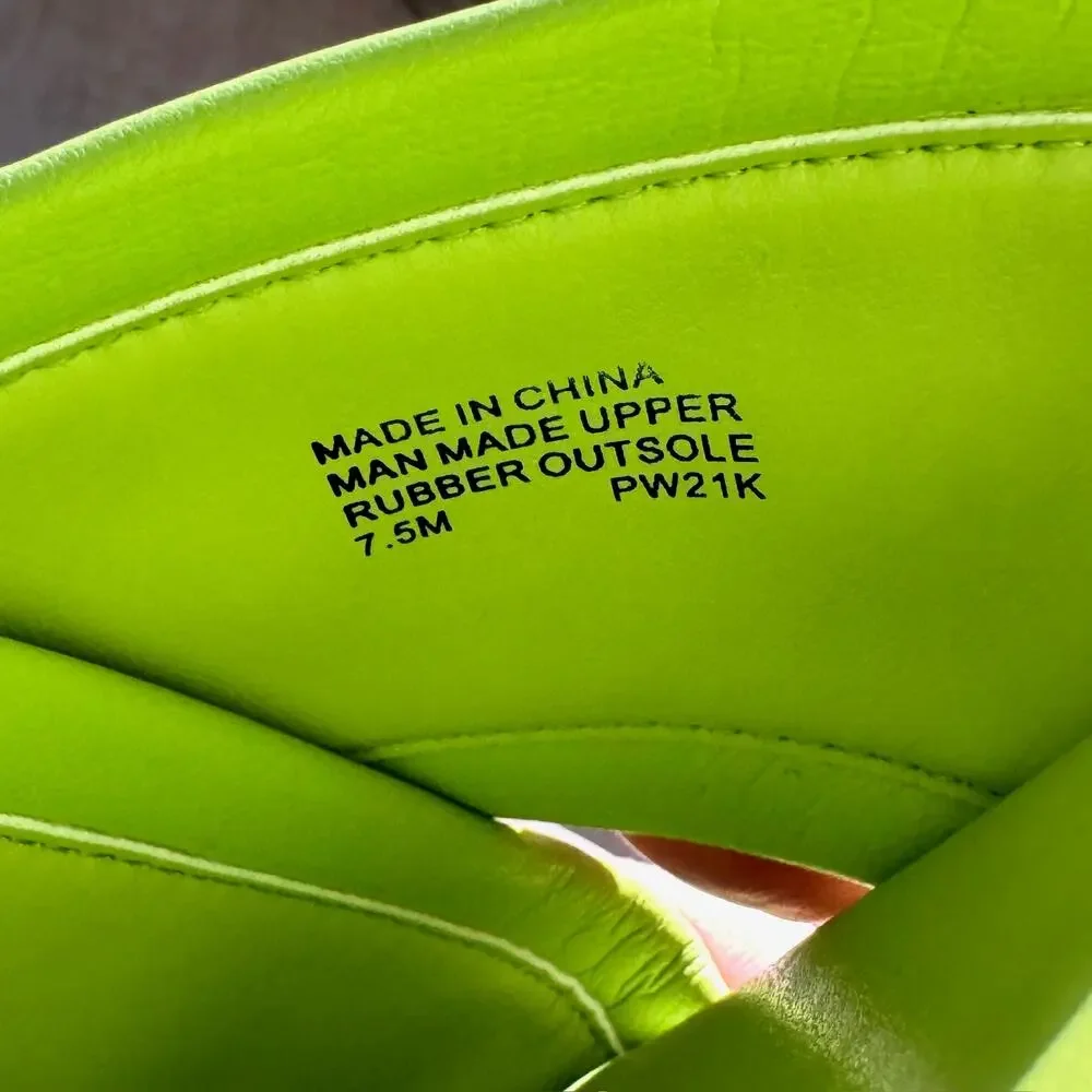 MK Michael Kors Gideon Puffy Logo Slide Sandals Limeade Green Women Sz 7.5 NWOB